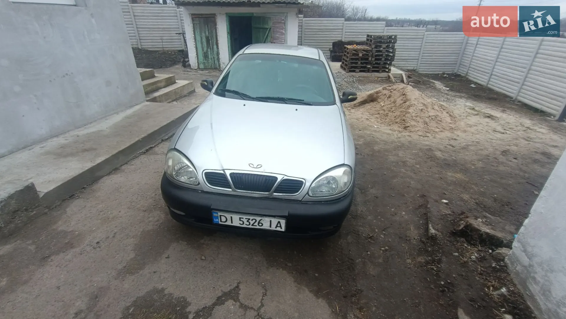 Daewoo Lanos, 1999