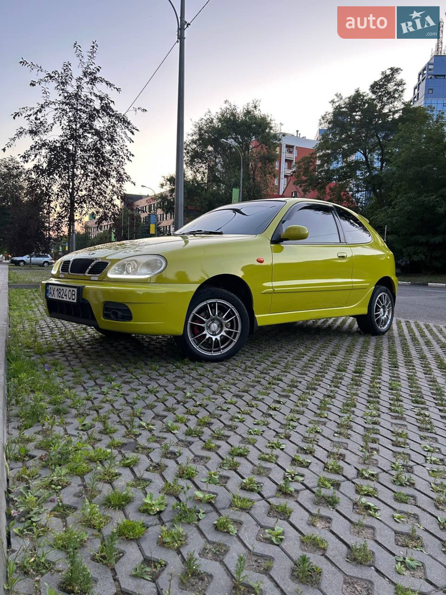 Daewoo Lanos, 2001