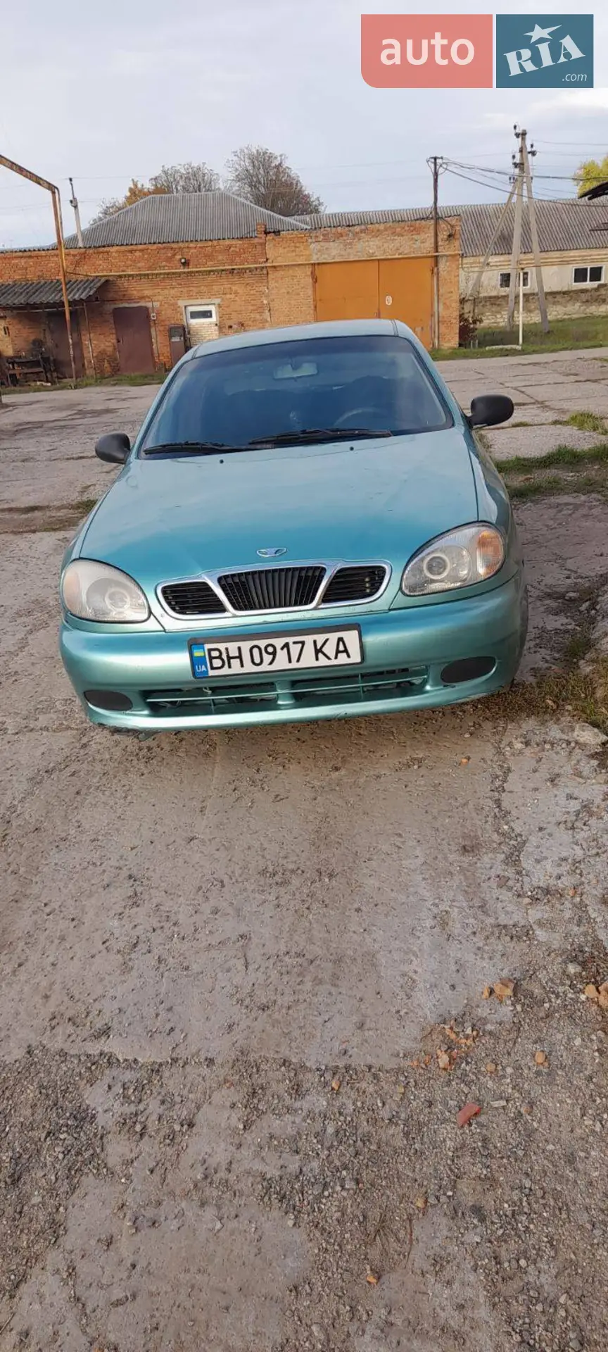 Daewoo Lanos, 1998