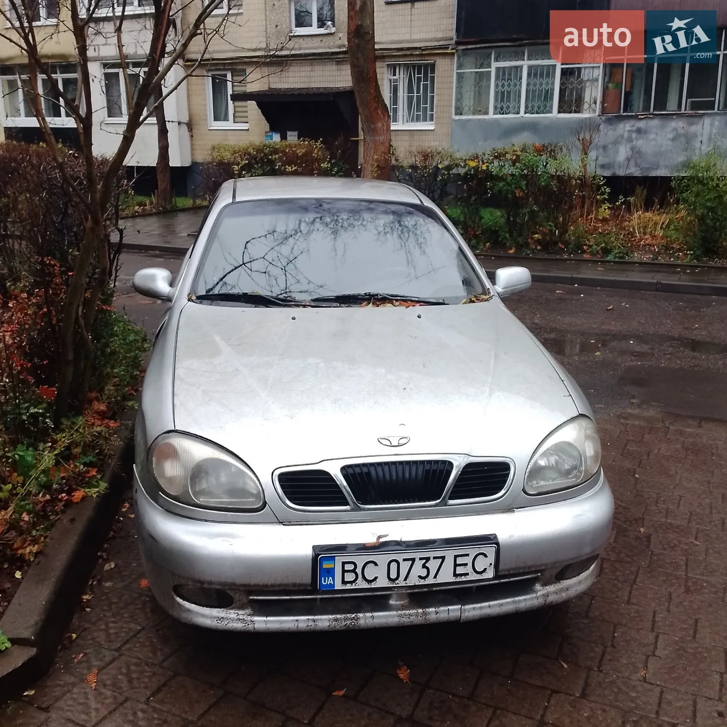 Daewoo Lanos, 1998