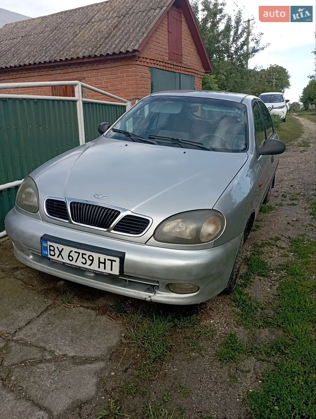 Daewoo Lanos, 1999
