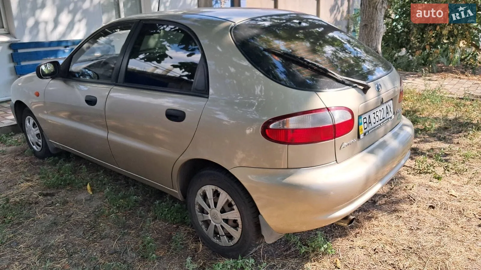 Daewoo Lanos 2011 — 1