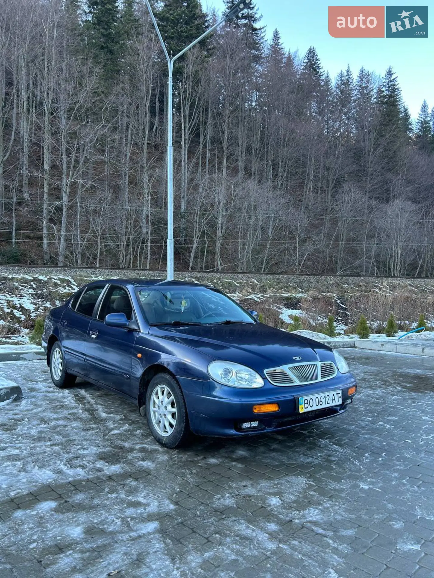 Daewoo Leganza, 2001
