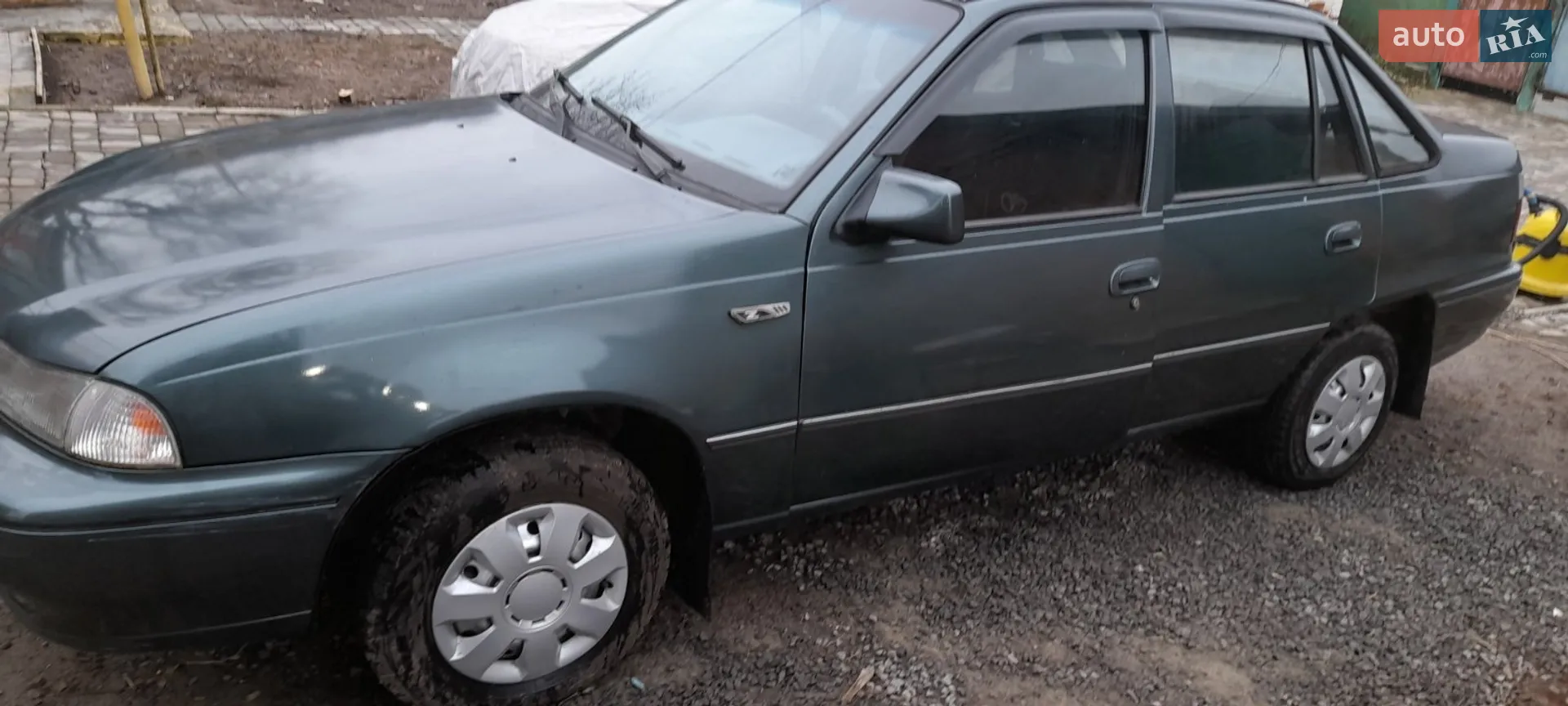 Daewoo Nexia, 1995