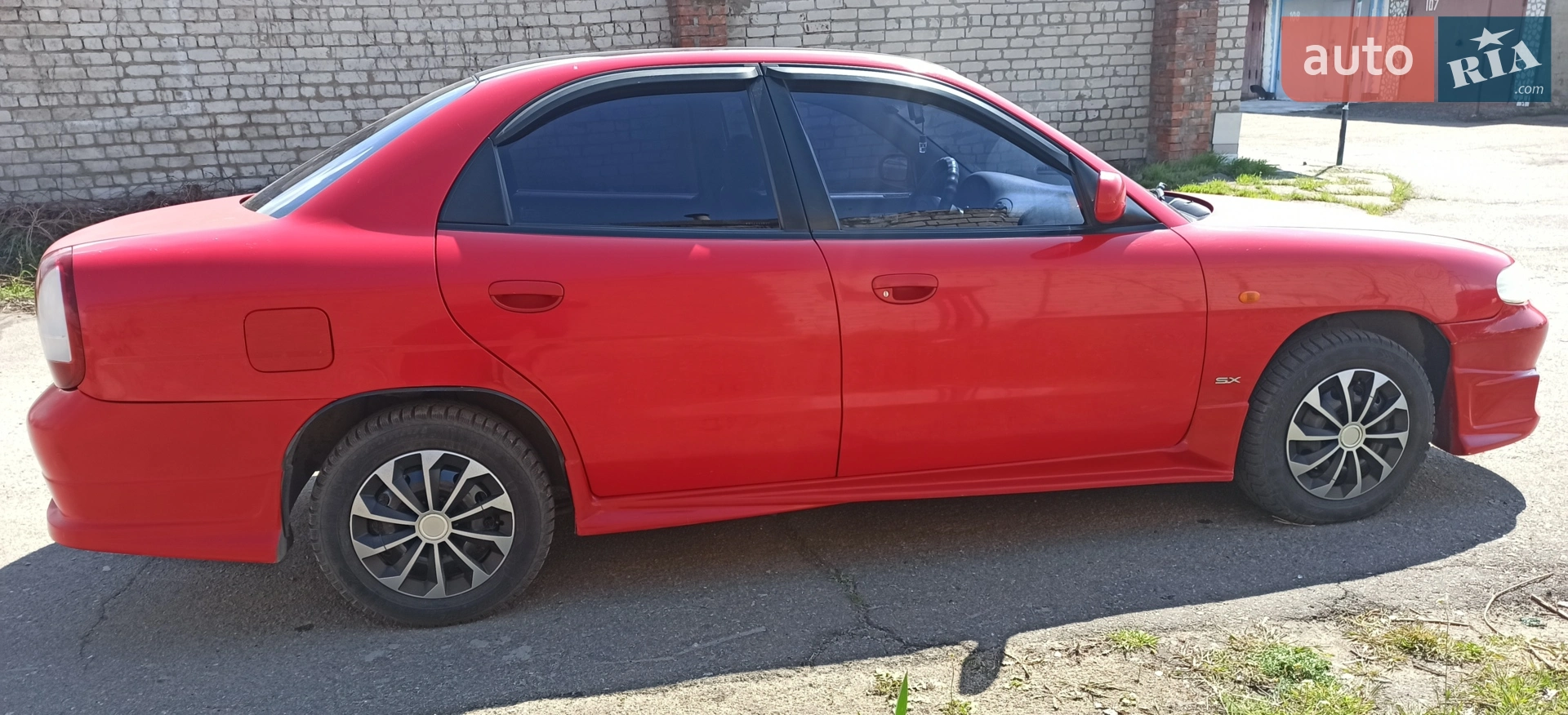 Daewoo Nubira, 1998