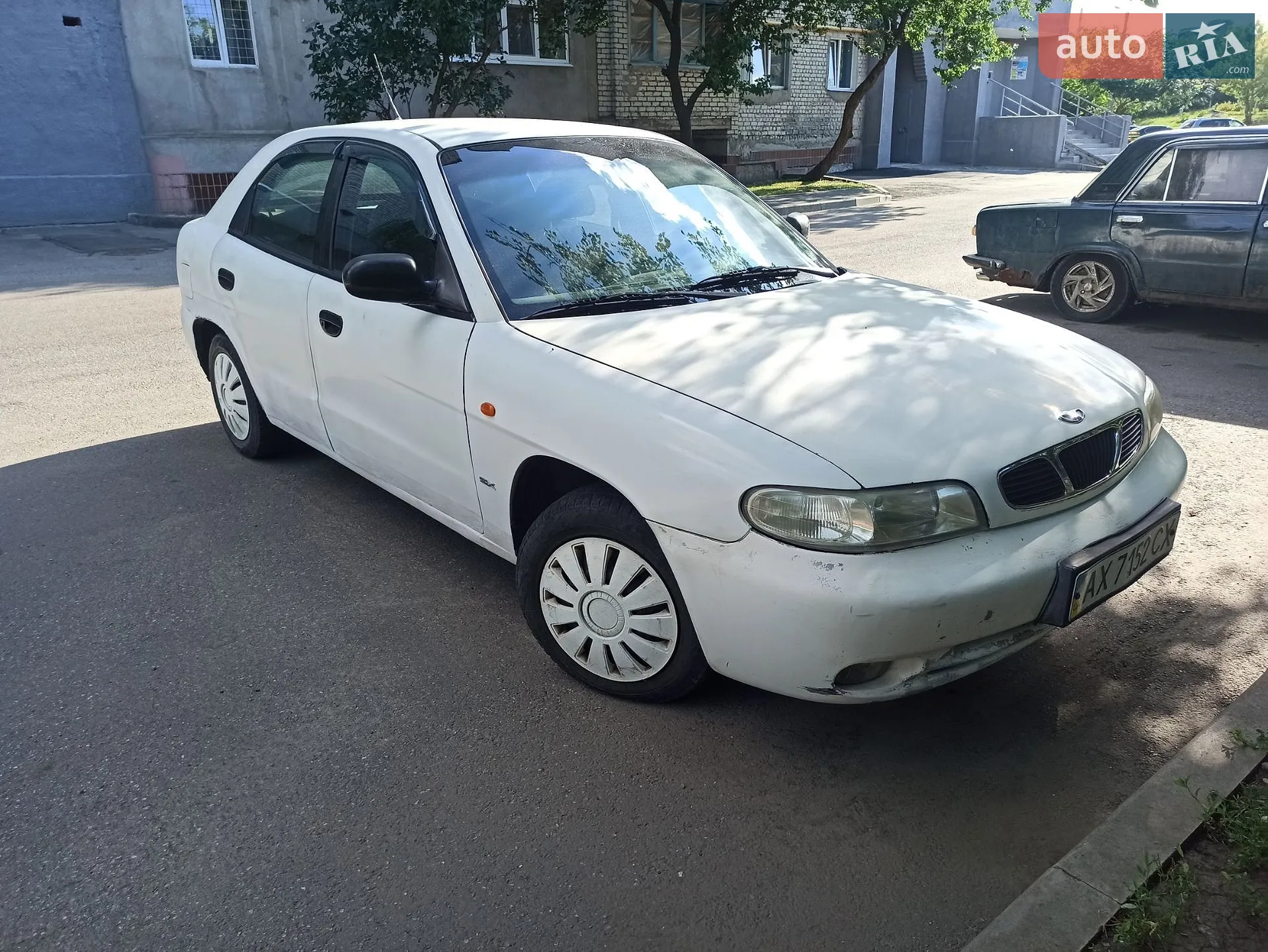Daewoo Nubira, 1998