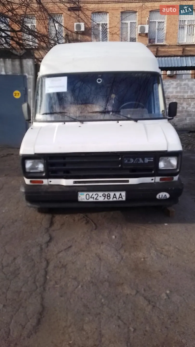 DAF 400, 1990