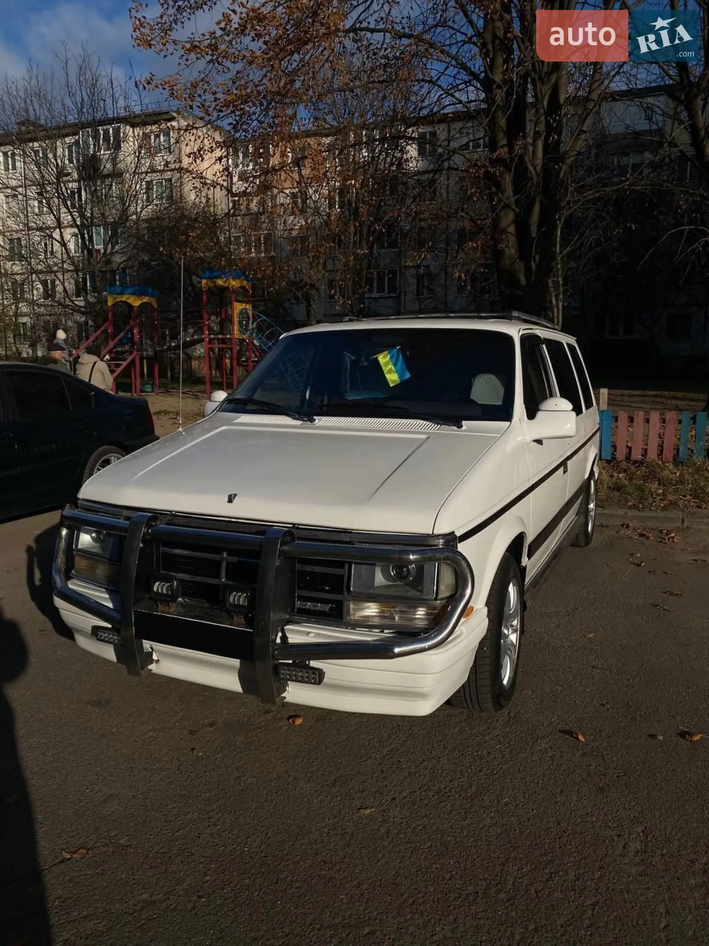 Dodge Caravan, 1990