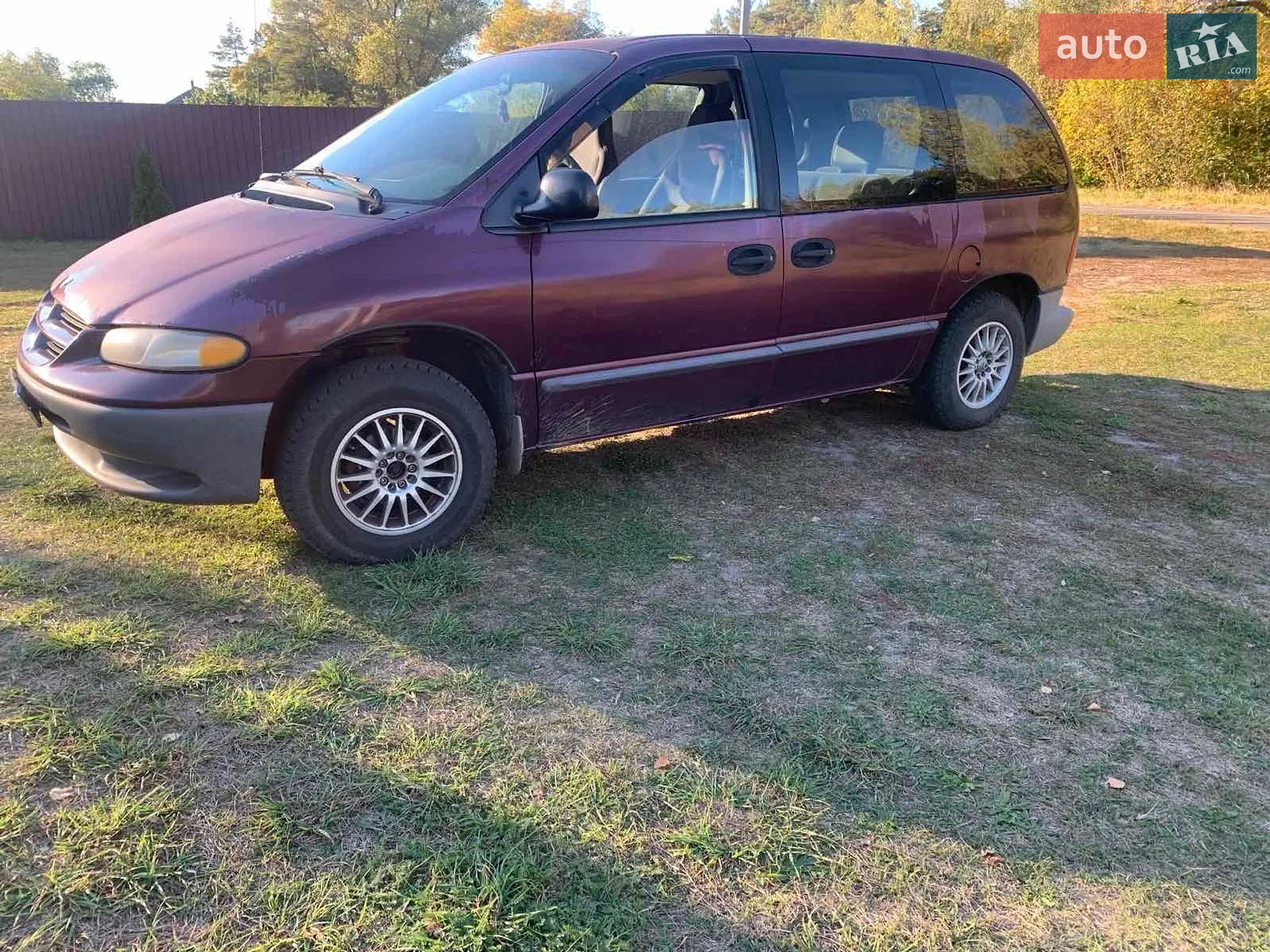 Dodge Caravan, 1999