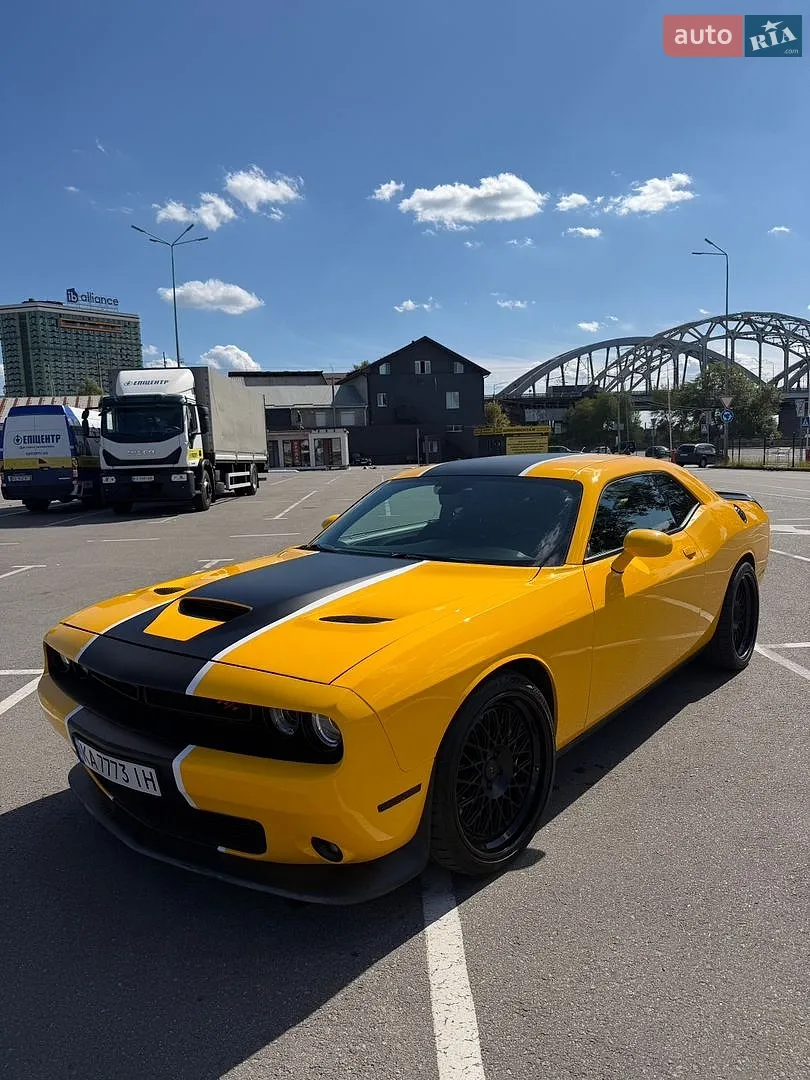 Dodge Challenger, 2020
