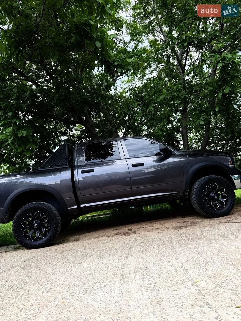 Dodge RAM 1500, 2014