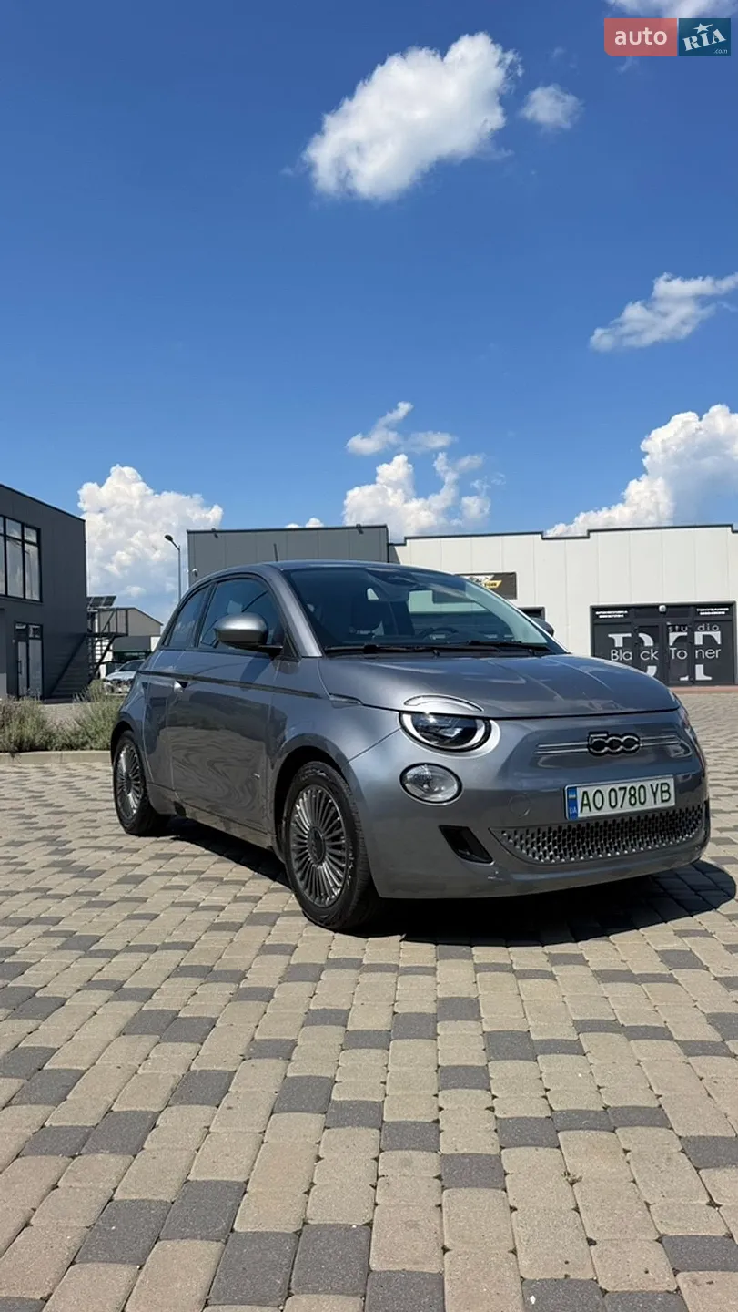 Fiat 500e, 2021