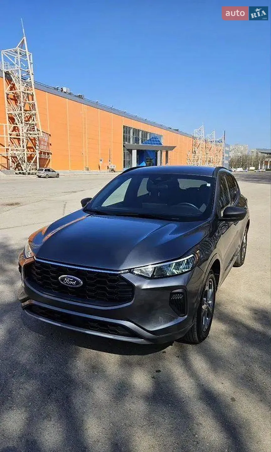 Ford Escape, 2024