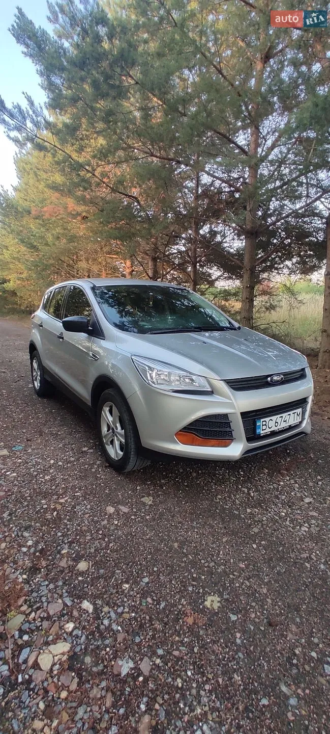 Ford Escape, 2015