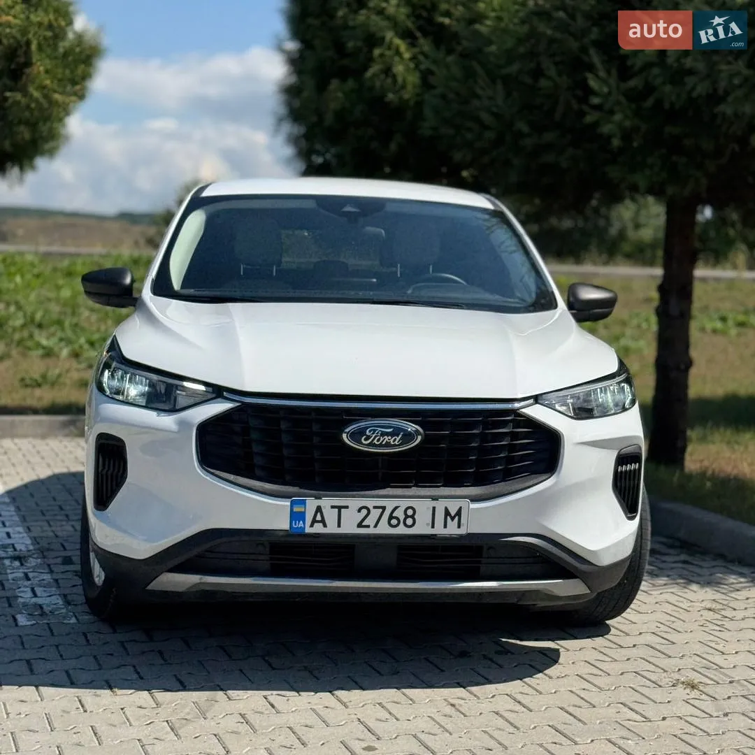 Ford Escape, 2024