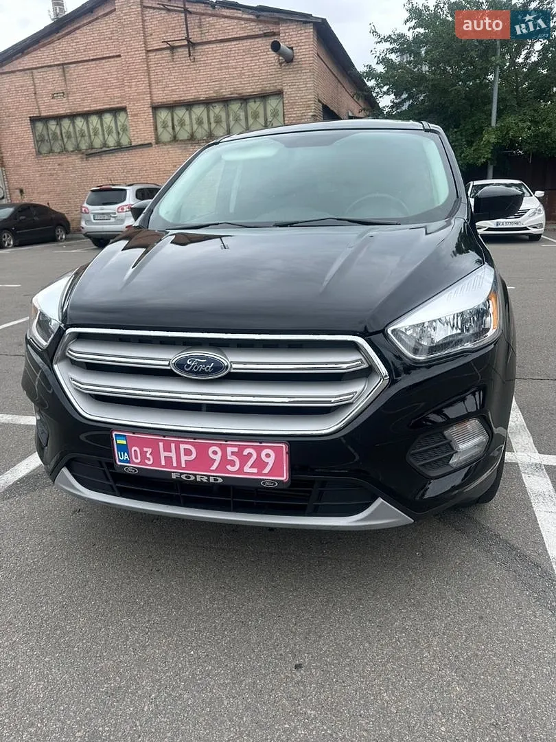 Ford Escape, 2017
