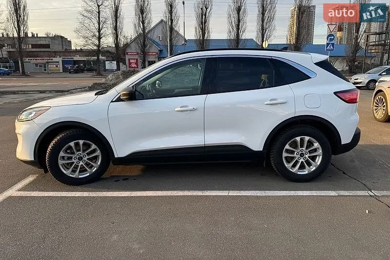 Ford Escape, 2022