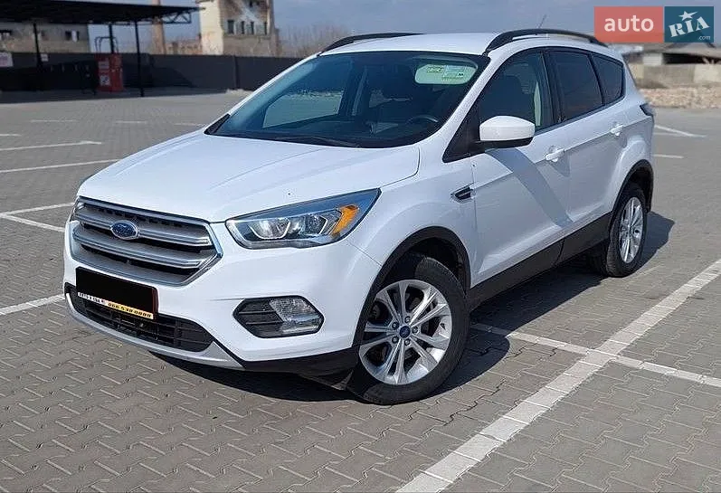 Ford Escape, 2016