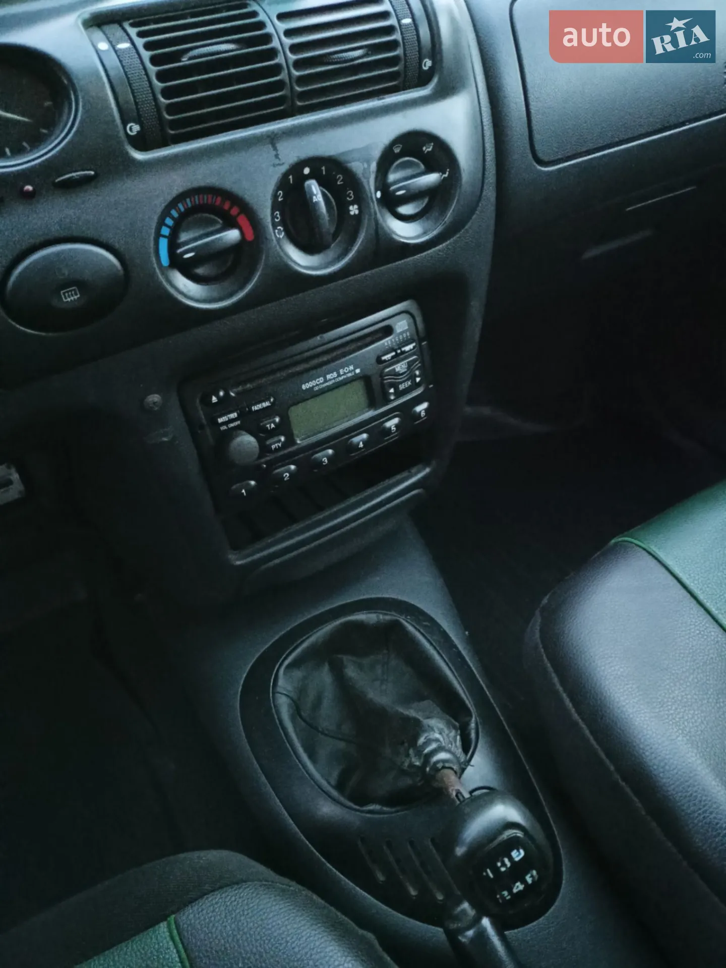 Ford Escort, 1998