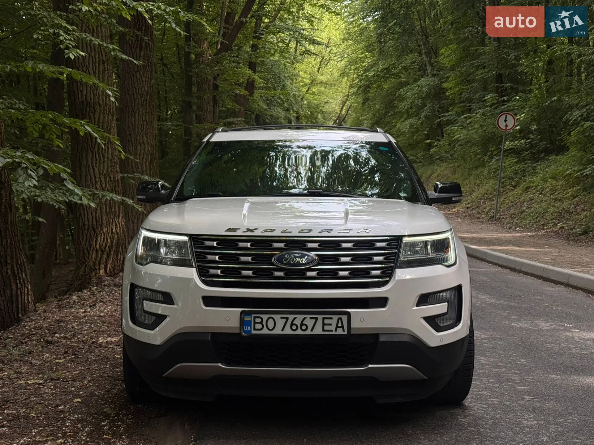 Ford Explorer, 2016