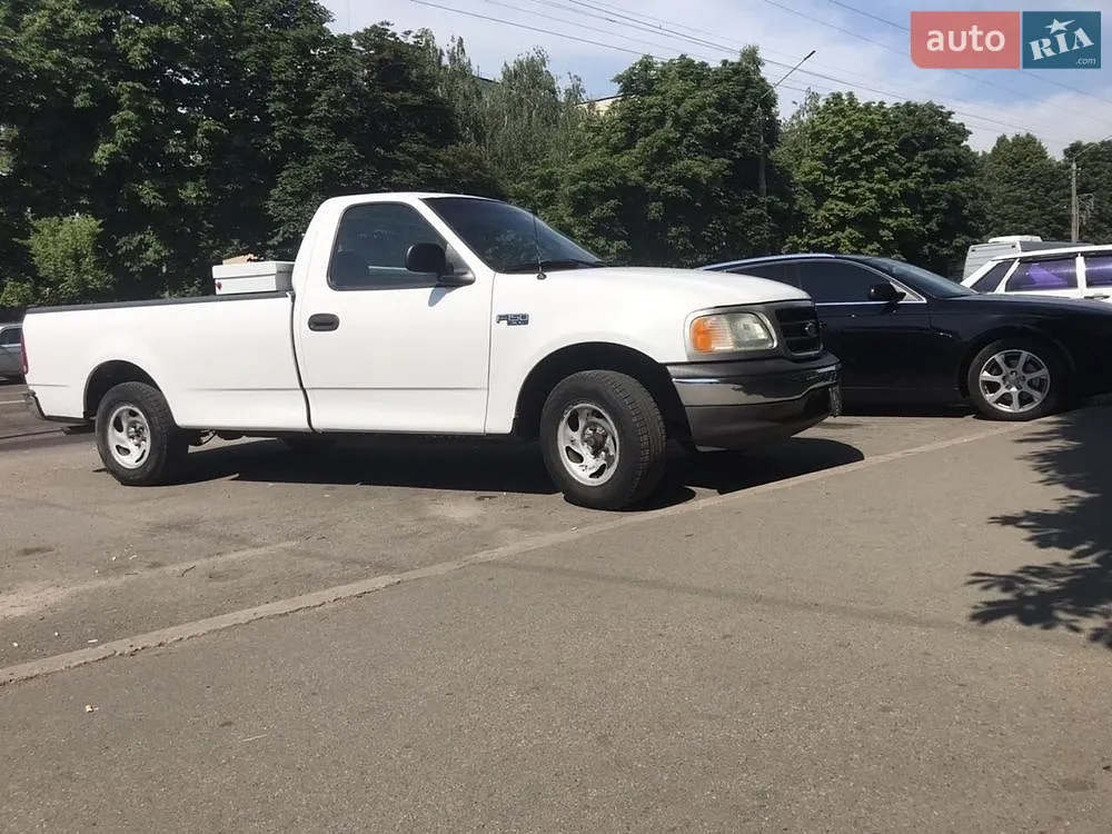Ford F-150, 2002