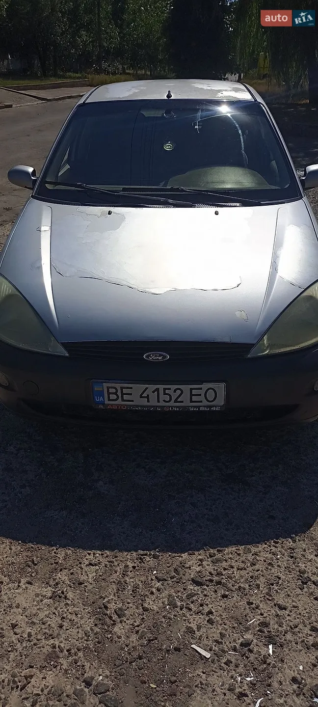 Ford Focus, 1999