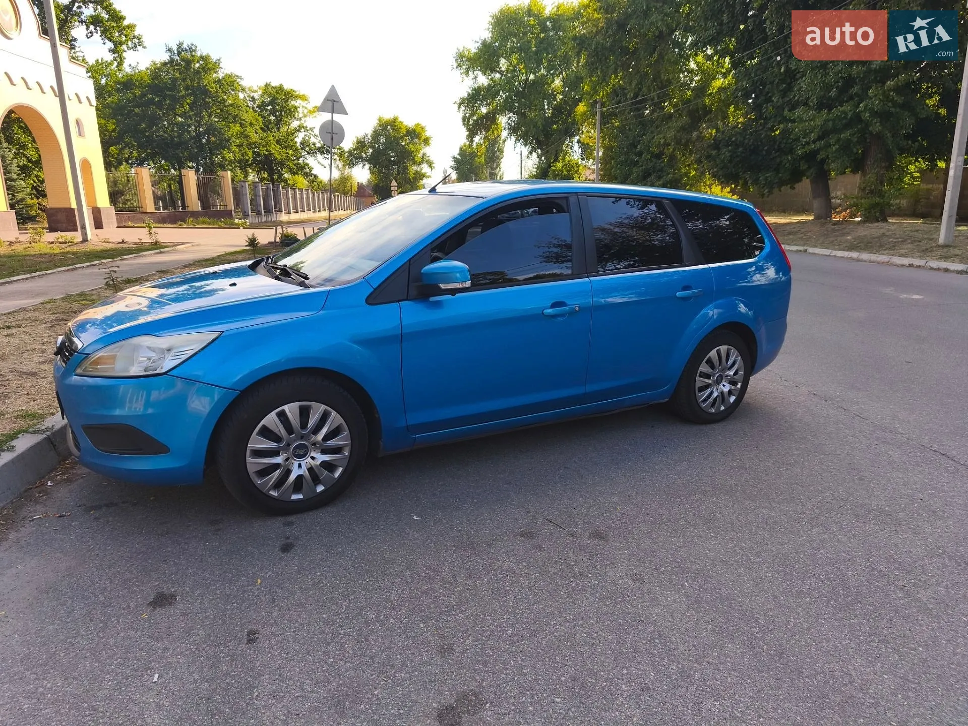 Ford Focus 2010 — 1