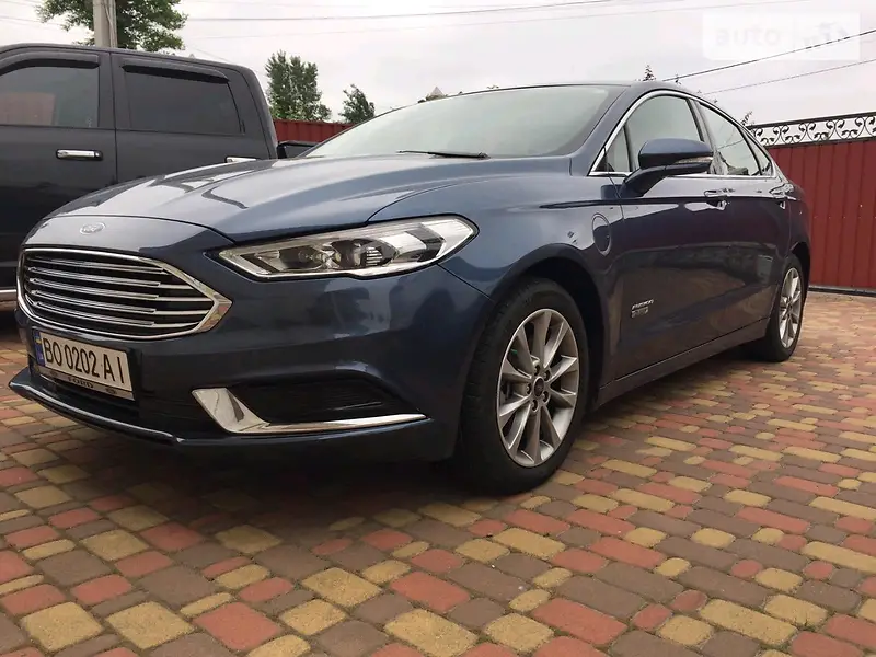 Ford Fusion, 2018