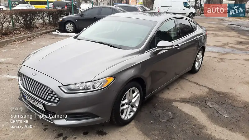 Ford Fusion 2013 — 1