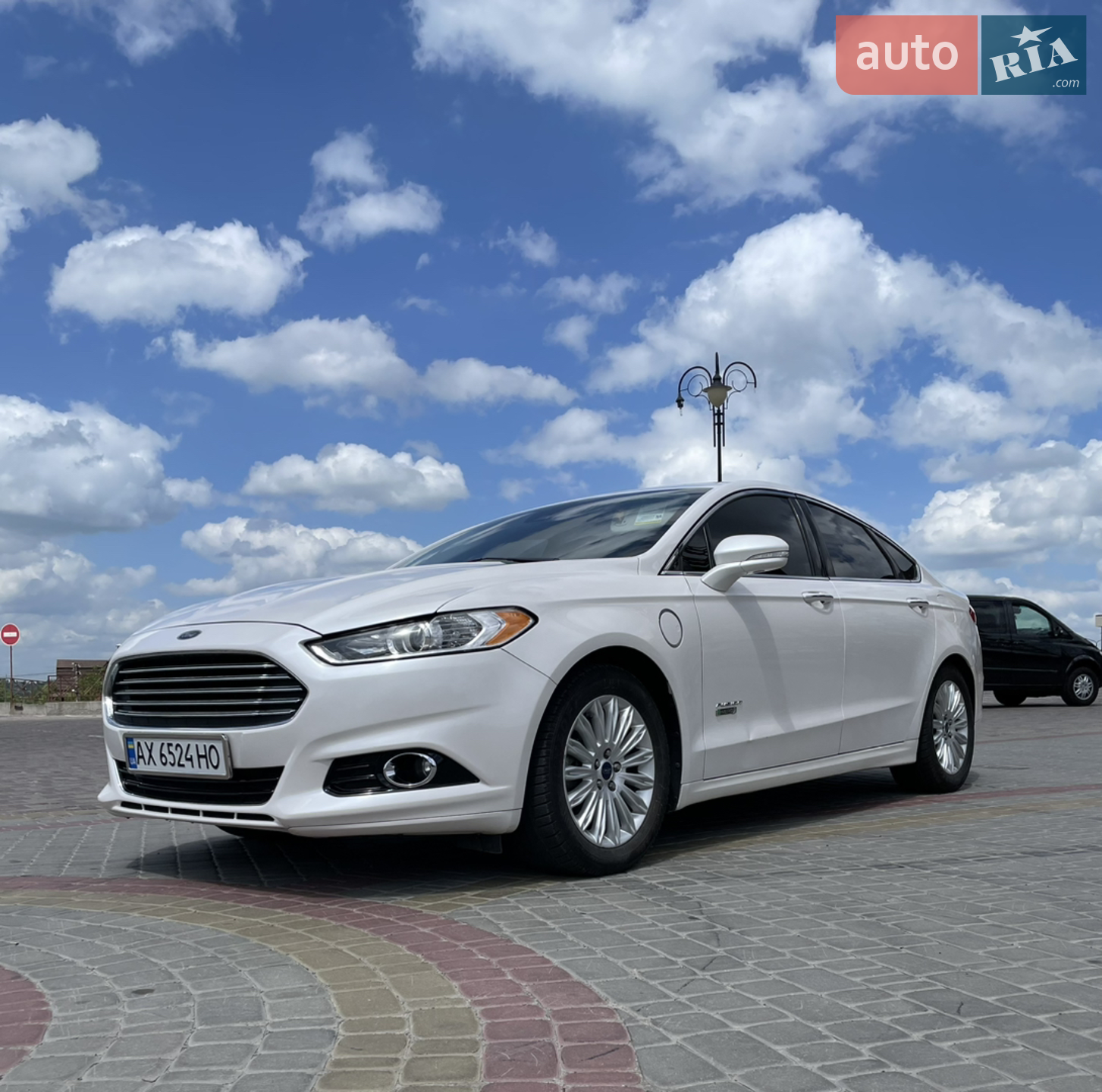 Ford Fusion, 2014