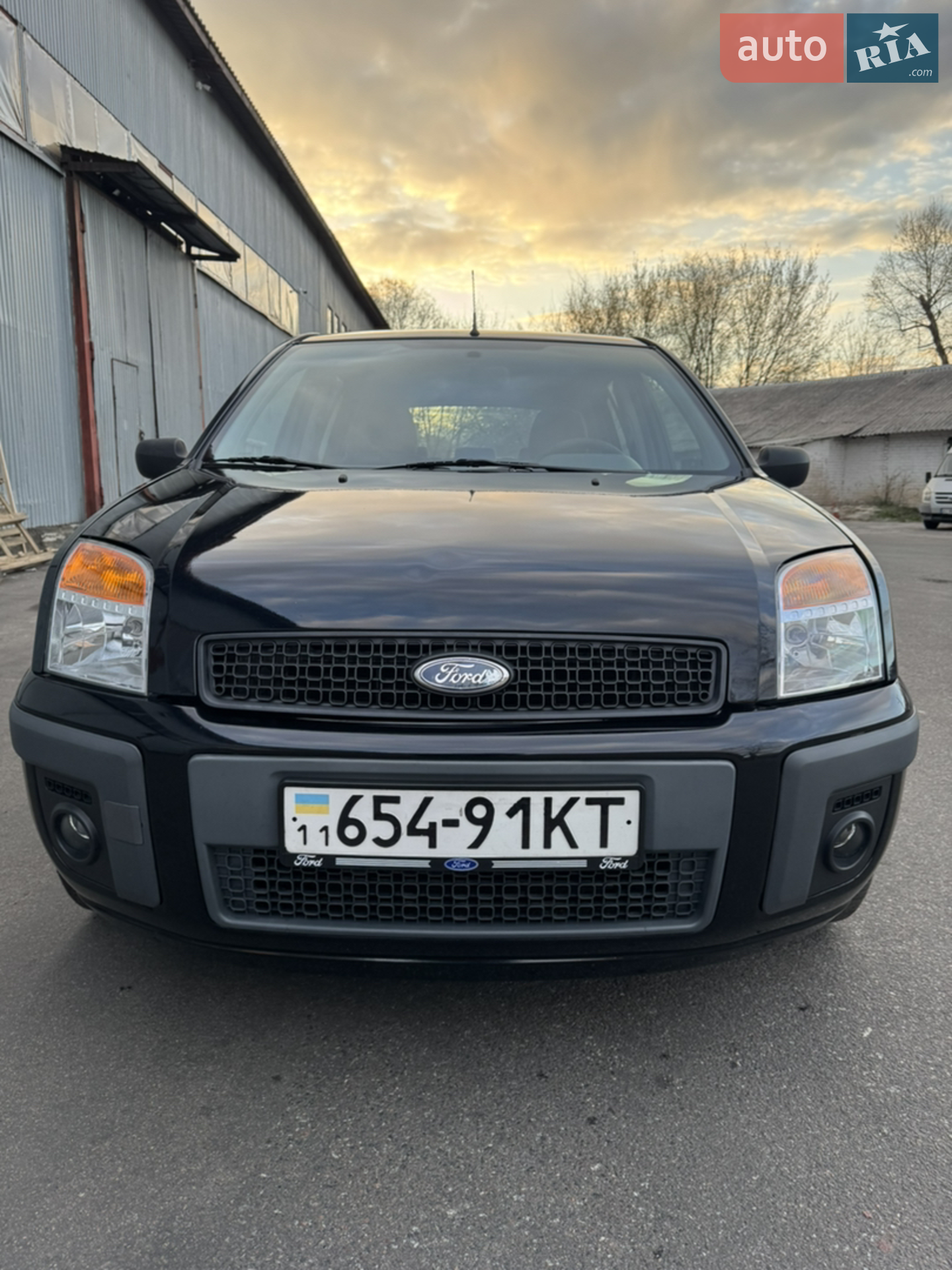 Ford Fusion, 2003