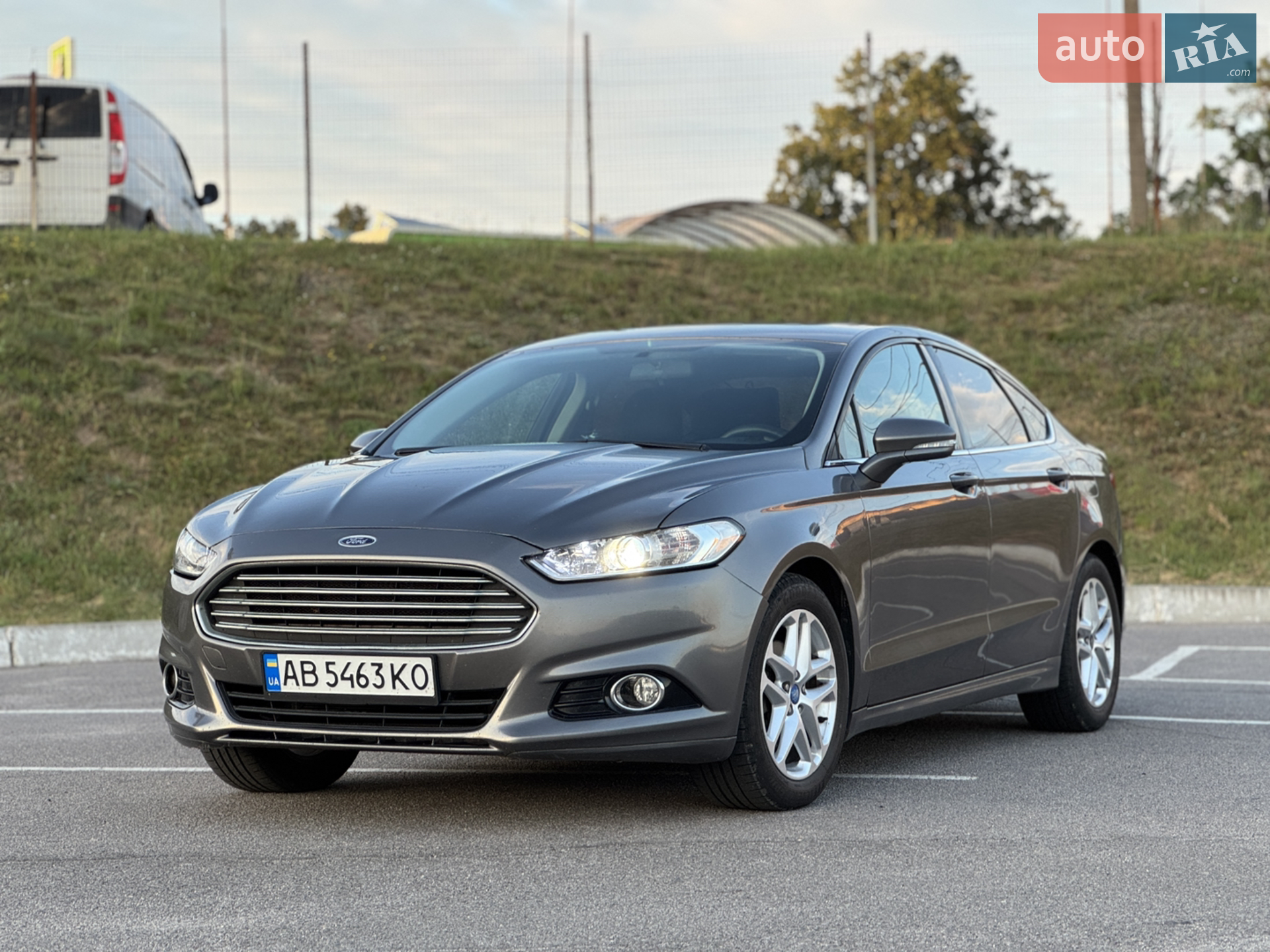 Ford Fusion, 2013