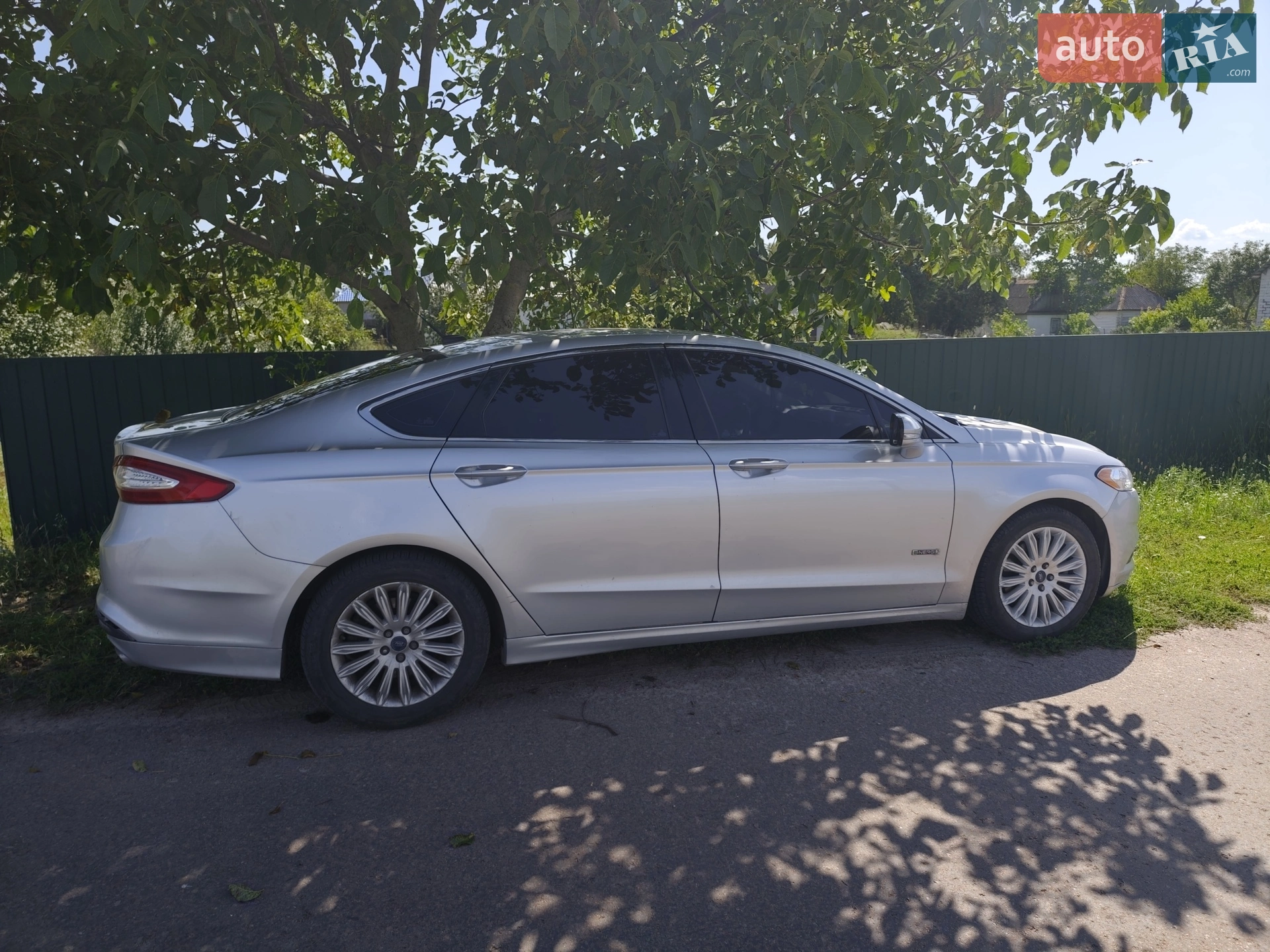 Ford Fusion, 2013