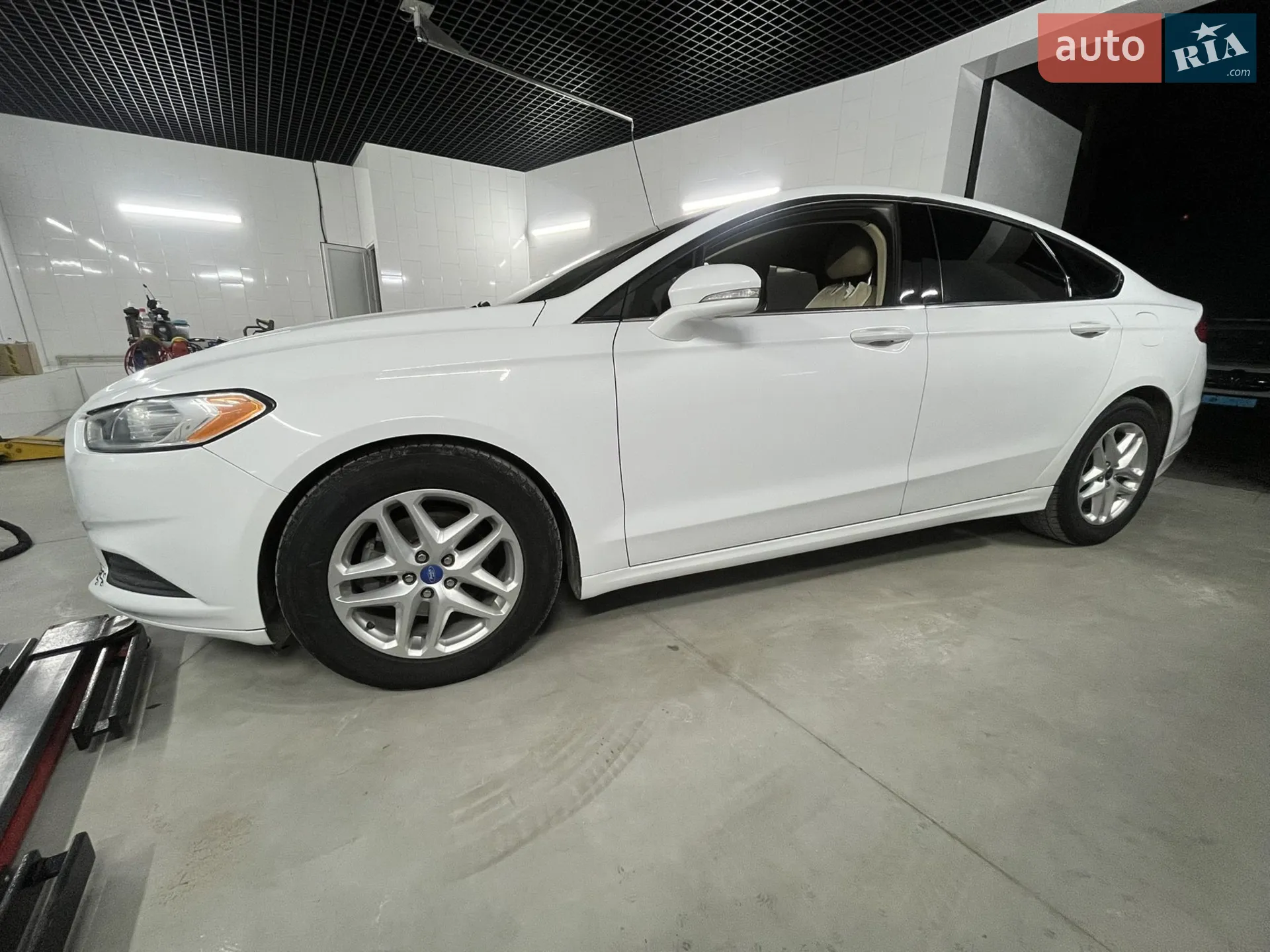 Ford Fusion, 2013