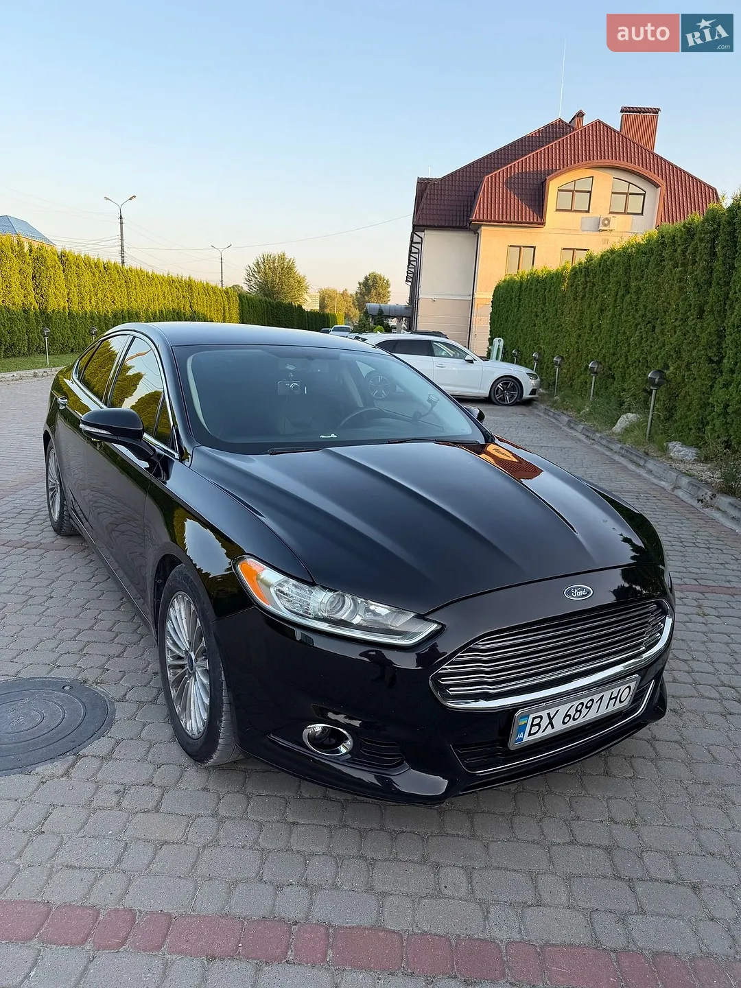 Ford Fusion, 2016