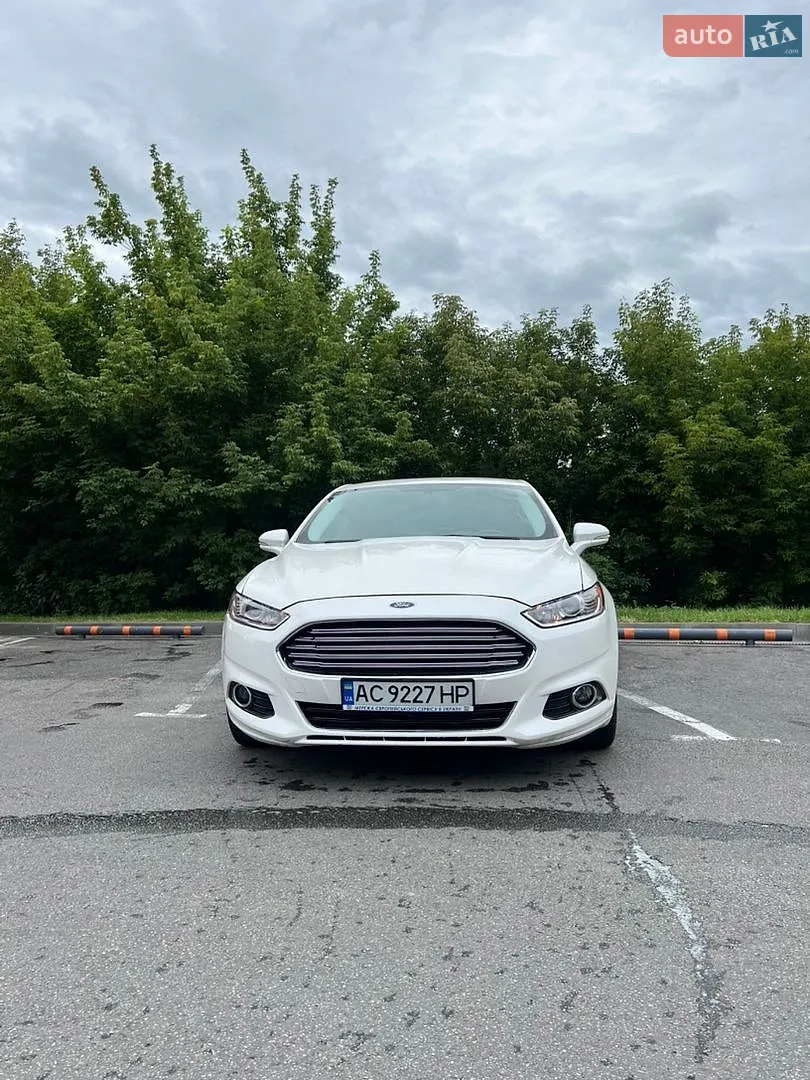Ford Fusion, 2015