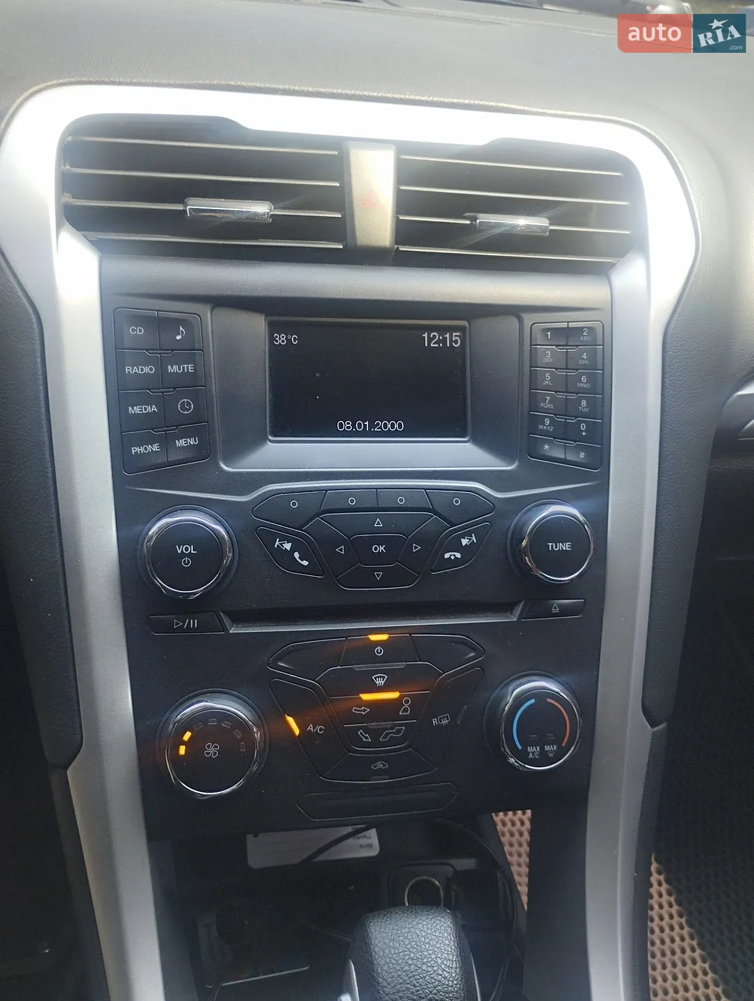 Ford Fusion, 2015