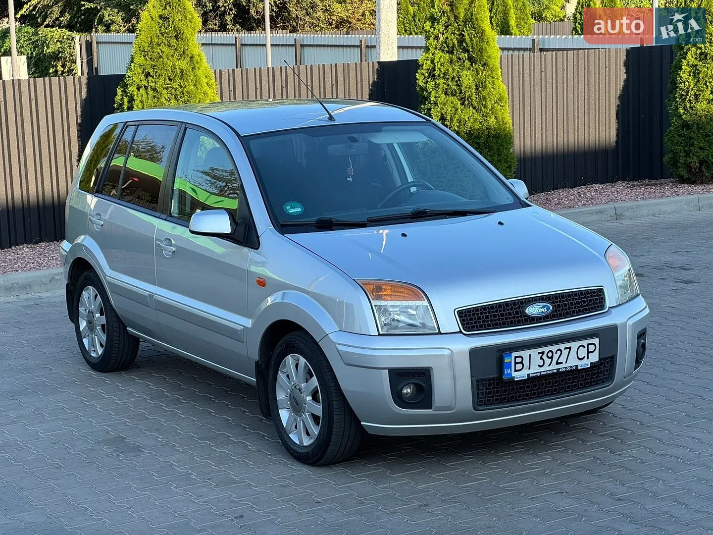 Ford Fusion, 2009