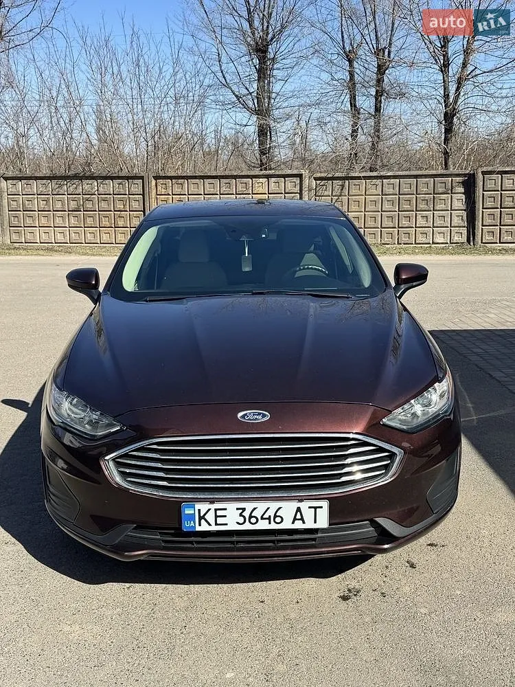 Ford Fusion, 2019
