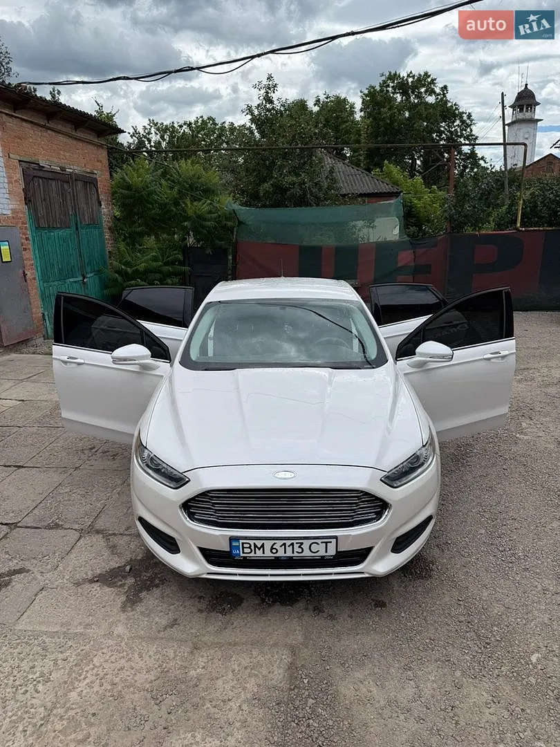 Ford Fusion, 2015