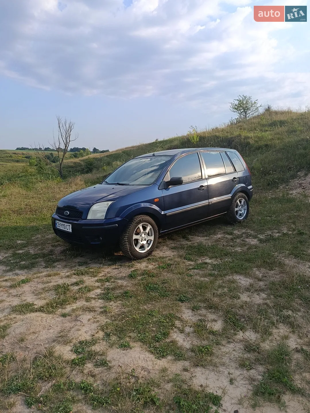 Ford Fusion, 2003
