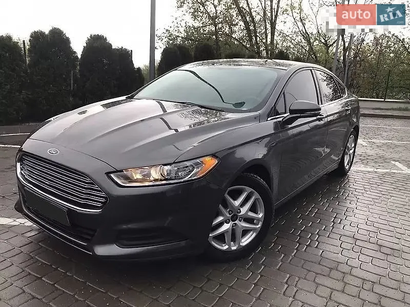 Ford Fusion, 2015