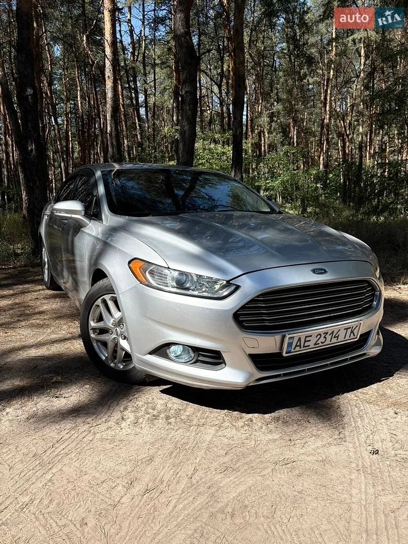 Ford Fusion, 2013