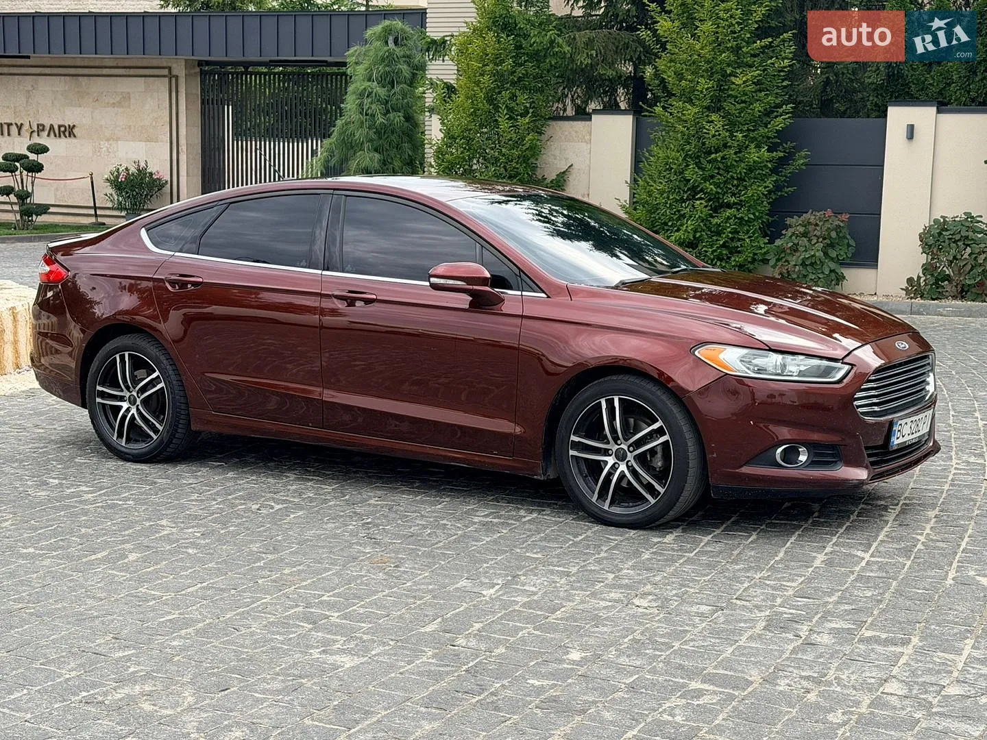 Ford Fusion, 2014