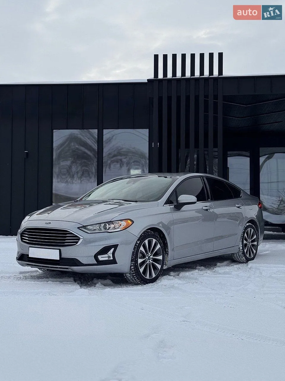 Ford Fusion, 2020