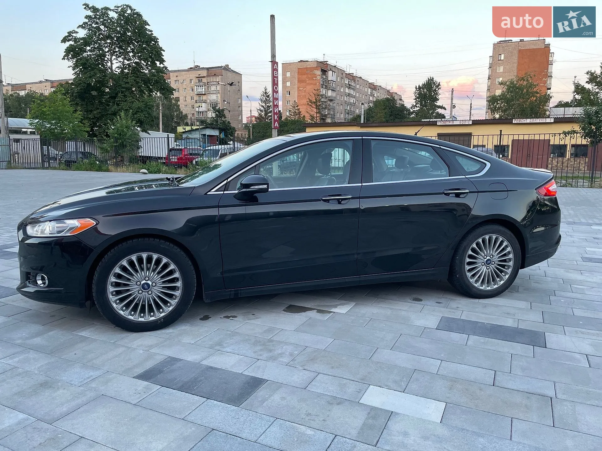 Ford Fusion, 2013