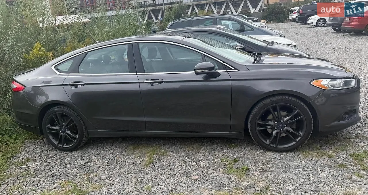 Ford Fusion, 2015