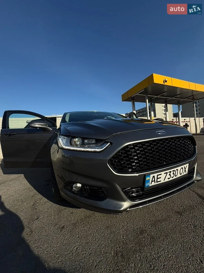 Ford Fusion, 2013