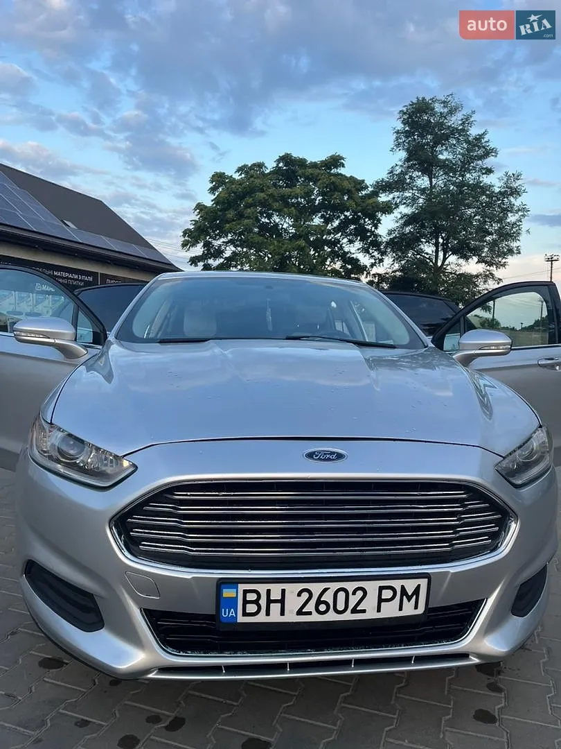 Ford Fusion, 2014
