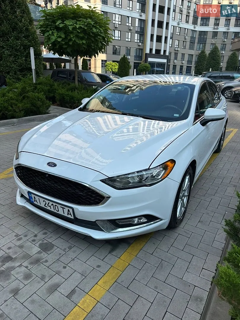 Ford Fusion, 2017